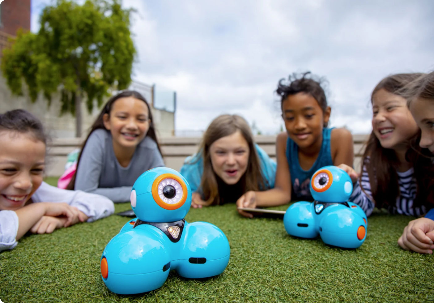 Project: Launch Easter Eggs with Dash Robot, Tech Age Kids